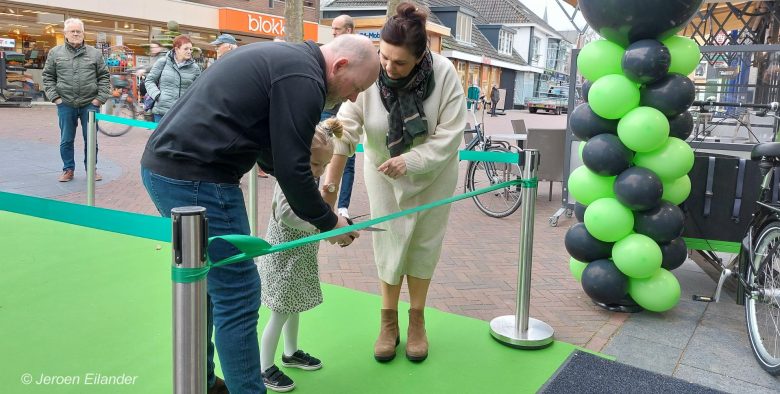 23-03-22 ep back opening 8