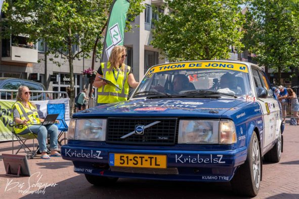 photo_5796521909343599728_y