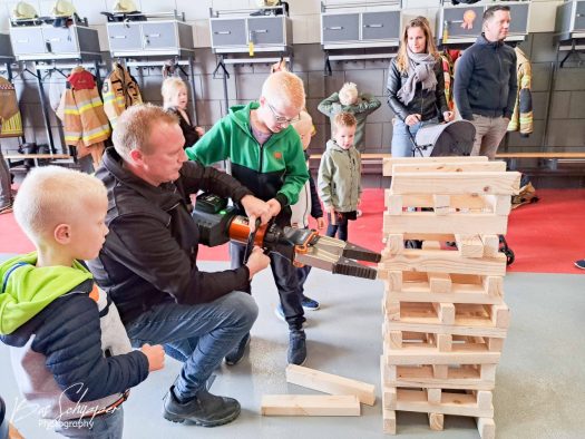 photo_5798607833225346800_y