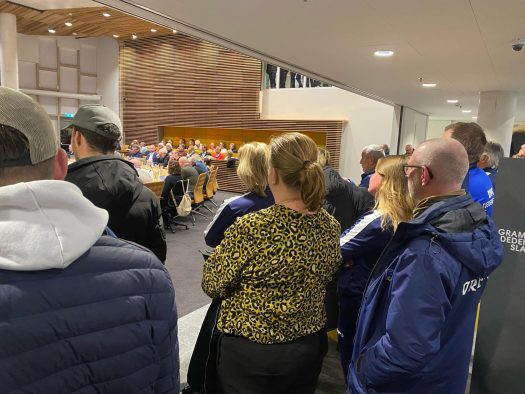 a9f327a7-7b9d-4435-a3a3-0b67efed8e99