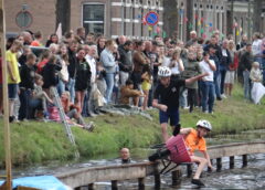 Dedemsvaria loopt op water