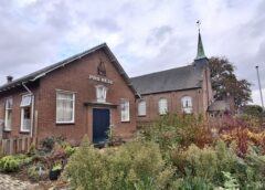Sneller geld voor wonen in kerk