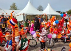 Gemeente Hardenberg kleurt oranje tijdens Koningsdag