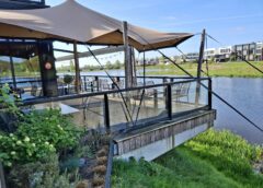 Geen hotel naast De Troubadour