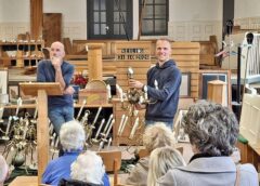 Veiling van goederen uit kerk Lutten is afscheidsritueel
